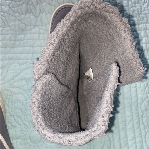 Toms Gray Suede Ankle Boots with Cuffed Edge - Picture 4 of 9